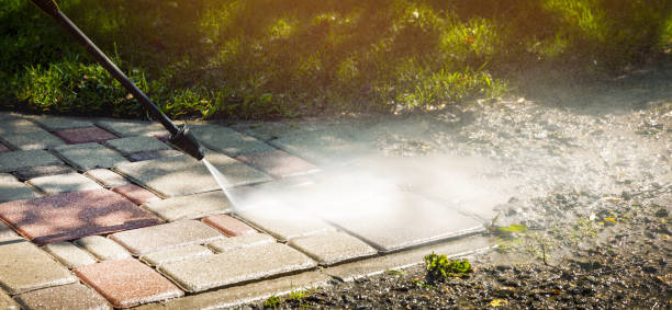 Best Soft Washing  in Cumberland, WI